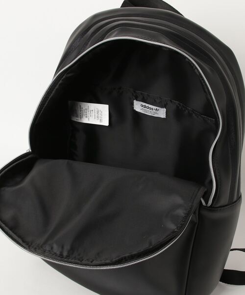 adidas（アディダス）の「ポリウレタン トレフォイル アウトライン