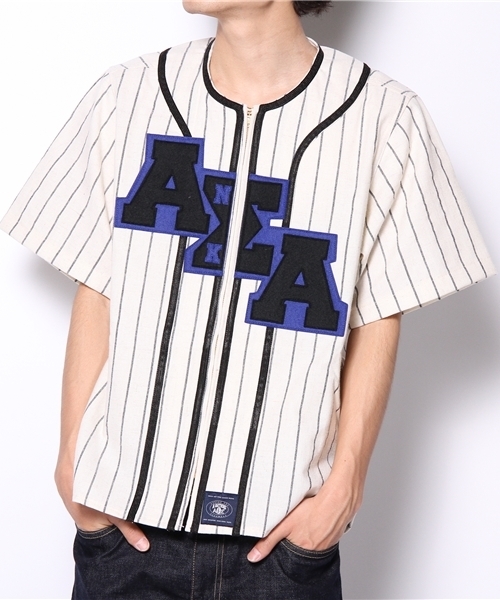 A BATHING APE（アベイシングエイプ）の「BAPE X EBBETS FIELD