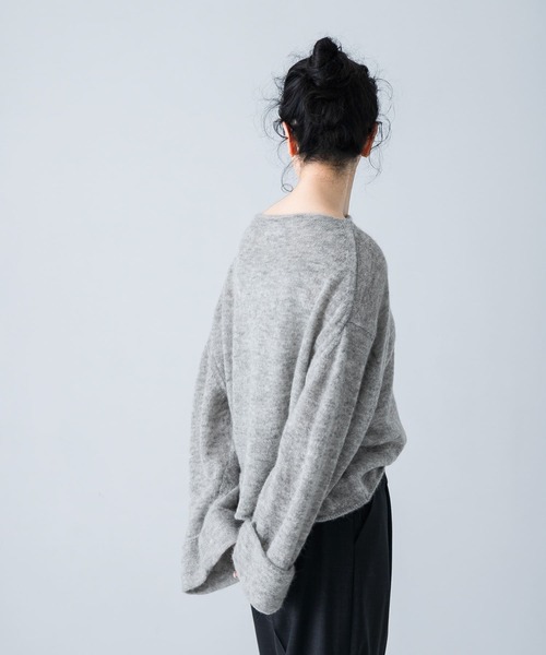 かぐれ（カグレ）の「アルパカ混ワイドスリーブニット（ニット
