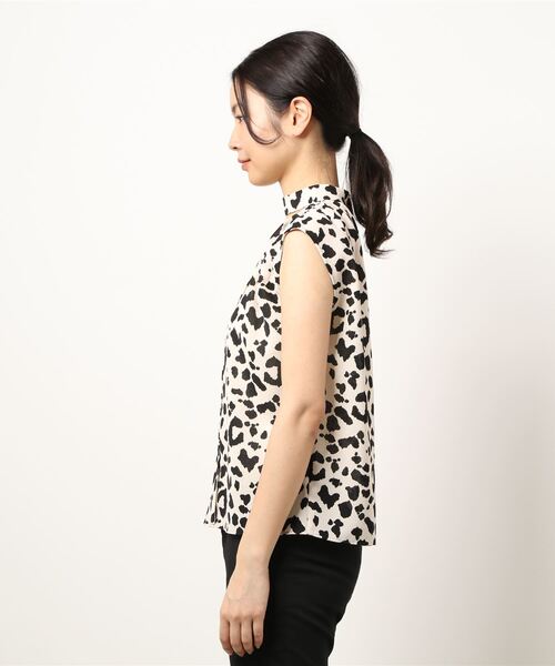 PINKY&DIANNE（ピンキーアンドダイアン）の「アニマルプリントブラウス