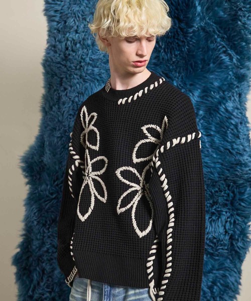 UNISEX》Oni-Waffle Flower Embroidery Prime-Over Crew Neck Knit