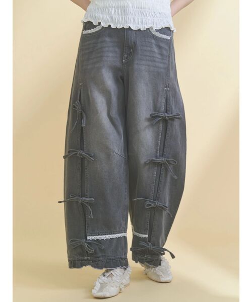 merry jenny（メリージェニー）の「バレルレッグリボンデニムパンツ