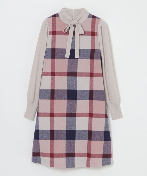 BLUE LABEL CRESTBRIDGE（ブルーレーベルクレストブリッジ）の