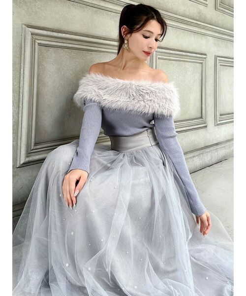 RESEXXY（リゼクシー）の「フェイクファーオフショルニットトップス