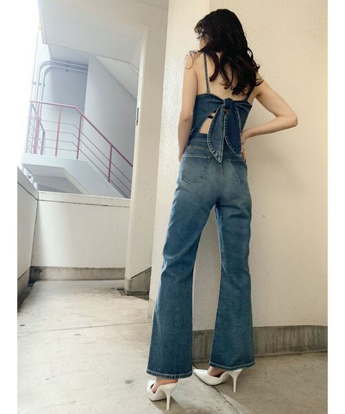 GYDA（ジェイダ）の「BACKリボンデニムオールインワン（サロペット