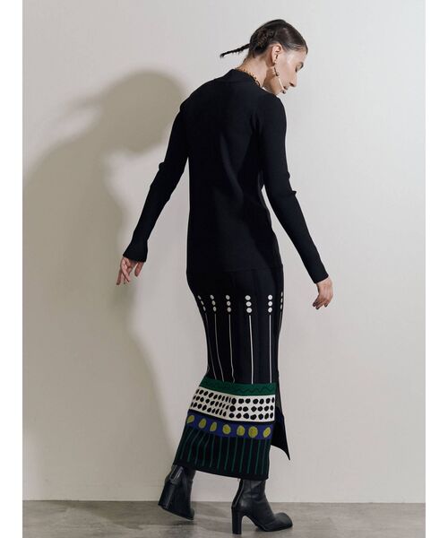 UN3D.（アンスリード）の「ミックスドットジャカードニットワンピース