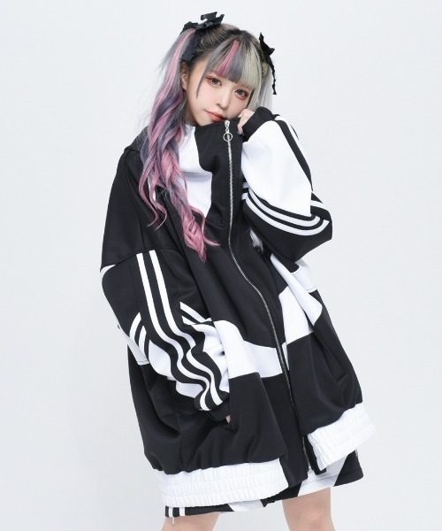 REFLEM（レフレム）の「『REFLEM/レフレム』BIG切替ジャージパーカー