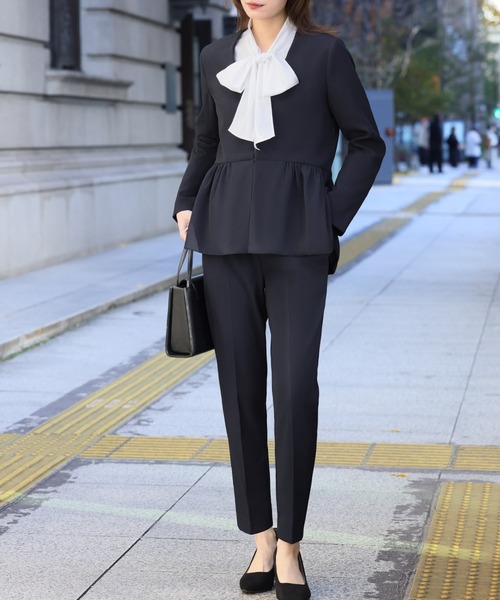 セール】ペプラムノーカラージャケット テーパードパンツ セットアップ