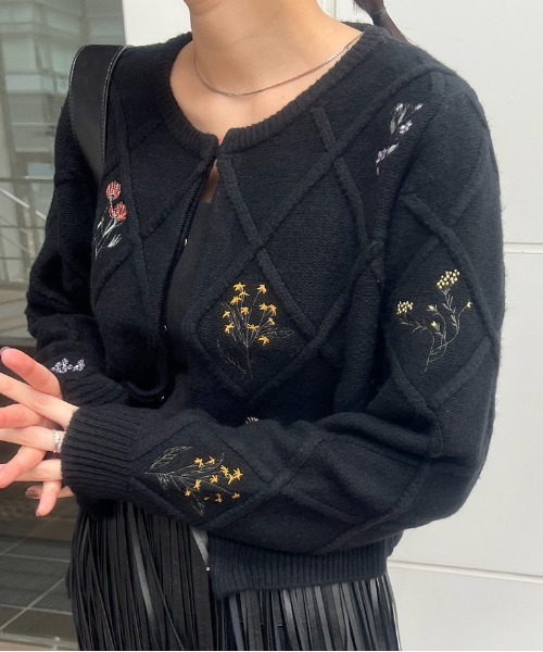FLOWER EMBROIDERY CARDIGAN（カーディガン/ボレロ）｜Ameri（アメリ