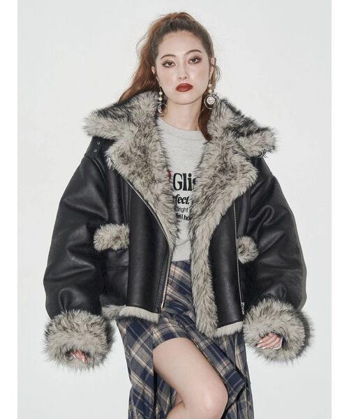 EVRIS（エヴリス）の「リバーシブルフェイクファーブルゾン（ブルゾン