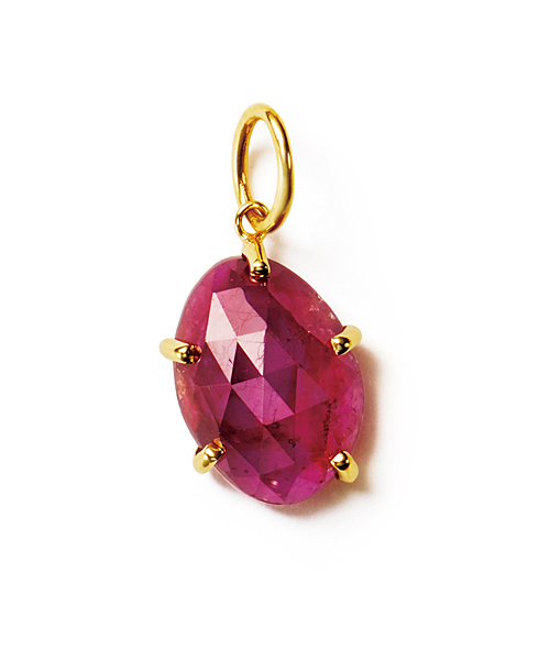 agete（アガット）の「K10バースデーストーンチャーム（ルビー