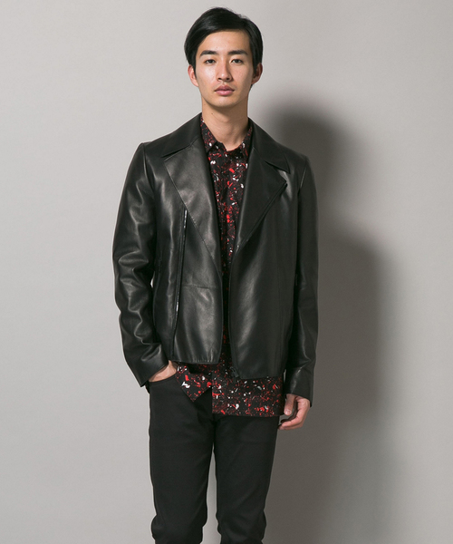 Calvin Klein（カルバン・クライン）の「エントロフィーノ ライダース