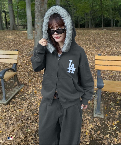 sedacle（セダクル）の「【別注】MLB/刺繍フェイクファーフード