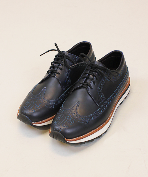 Lui's（ルイス）の「【LONDON BROWN】 Vibramソール ウィングチップ