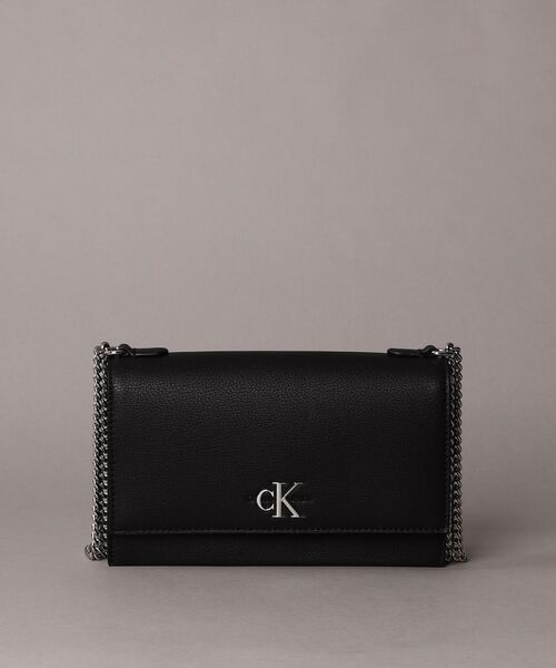 Calvin Klein（カルバン・クライン）の「スモールフラップチェーン