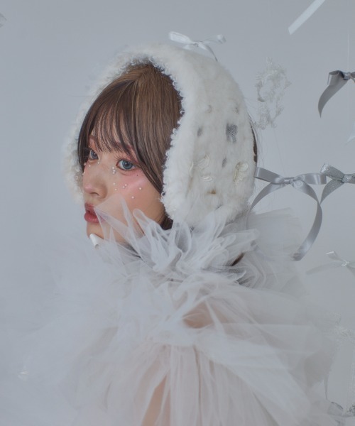 kaorinomori（カオリノモリ）の「momono kakibuchi × kaorinomori