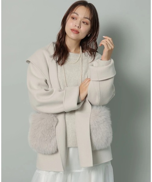 Arpege story（アルページュストーリー）の「ファー付きフードリバー