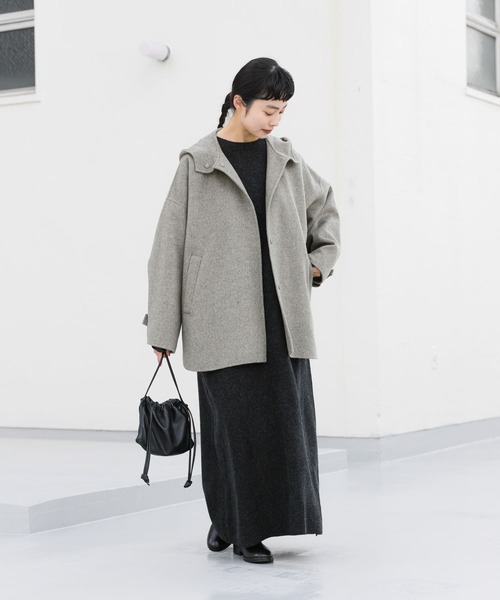 かぐれ（カグレ）の「ウールフードショートコート（その他アウター