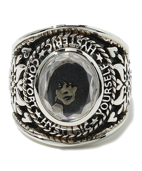 HYSTERIC GLAMOUR（ヒステリックグラマー）の「HYS WOMANカレッジ