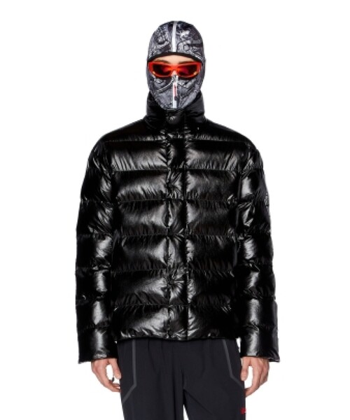 DIESEL（ディーゼル）の「メンズ ウィンタージャケット 中綿 シルバー