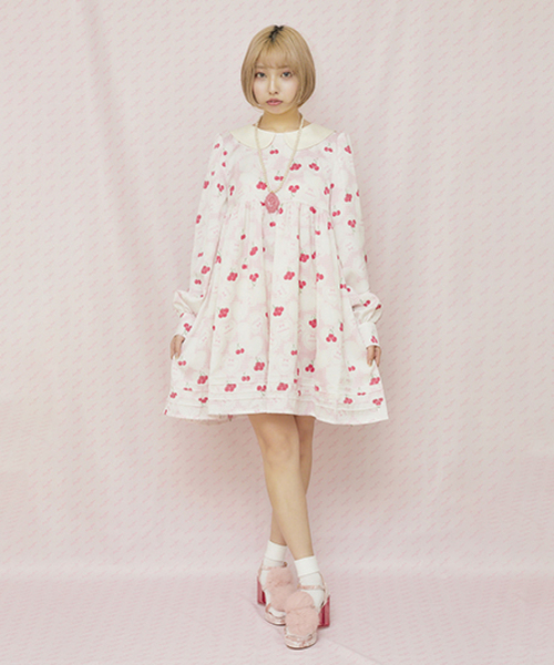 RoseMarie seoir（ローズマリーソワール）の「マリーワンピース