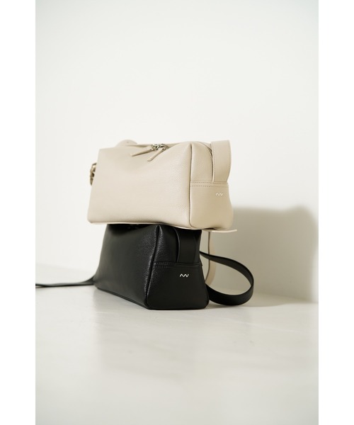 YENN（イエン）の「YENN クロスボディバッグ（ボディバッグ/ウエスト
