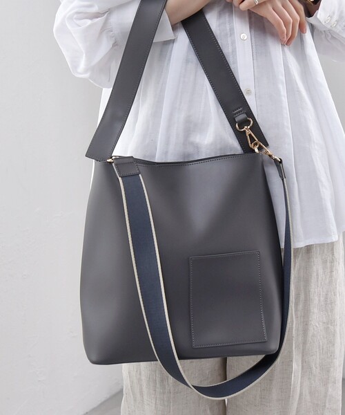 quaranciel: ライン 2way ショルダー バッグ（ショルダーバッグ
