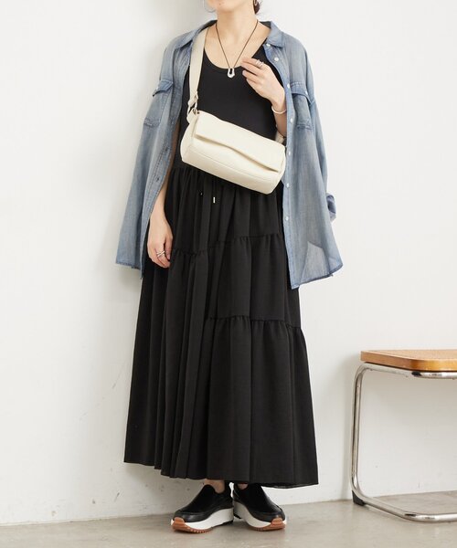 BEARDSLEY（ビアズリー）の「《本革》レザーボディバッグ（ショルダー