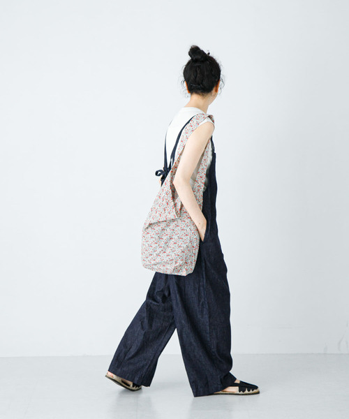 かぐれ（カグレ）の「デニムイージーサロペット（デニムパンツ）」 - WEAR