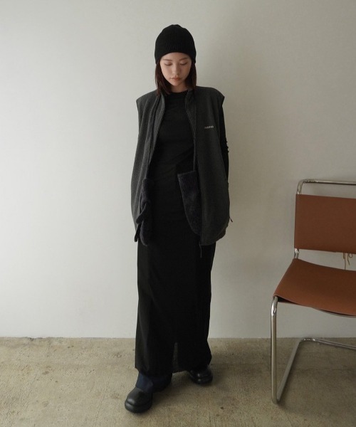 anuke（アンヌーク）の「Fleece Zip Vest（ベスト）」 - WEAR