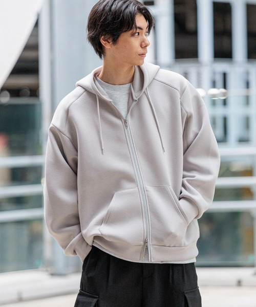 LAKOLE（ラコレ）の「エアダンボールZIPパーカー / 596296（パーカー