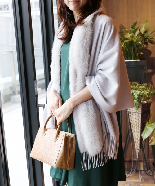 カシミヤ100％大判ストールミンクフォックスファー付き（ストール