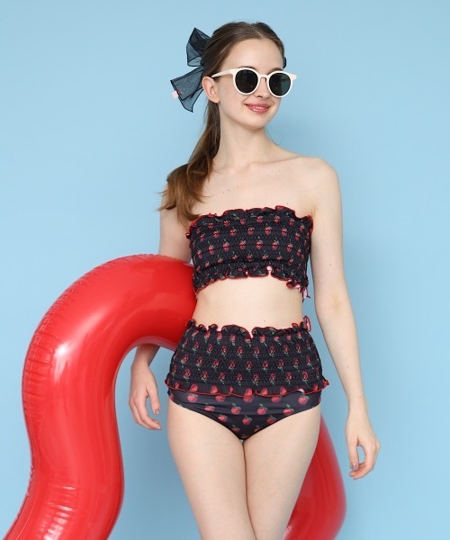 lilLilly（リルリリー）｜レディースの水着一覧 - WEAR