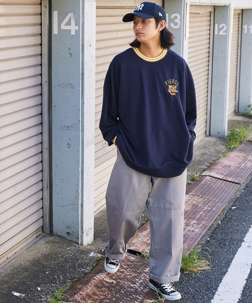 ビッグシルエットサテン刺繍カレッジロゴ 裏毛プルオーバースウェット