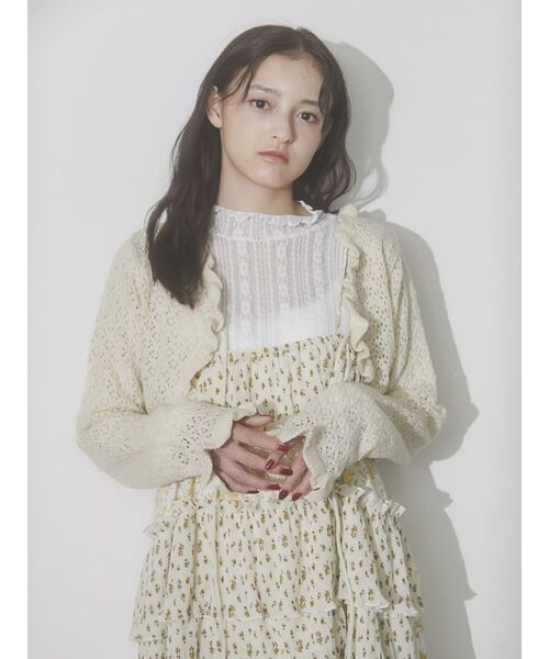 merry jenny（メリージェニー）の「透かし編みショートニット