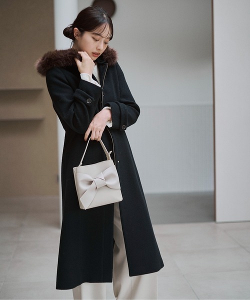 モッサフードフェイクファーロングコート / 1215252102（ステンカラー