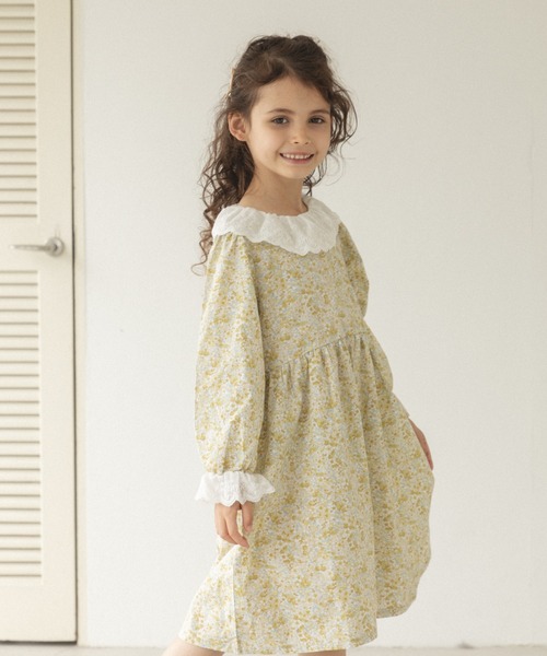 pairmanon（ペアマノン）の「【かぞくおそろい】レース襟 花柄