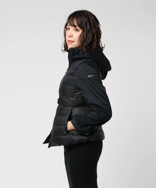 TATRAS（タトラス）の「TATRAS(タトラス)袖切替ライトダウン