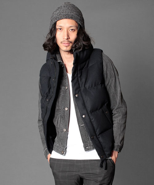 NANO universe（ナノユニバース）の「西川ダウンウールボリューム