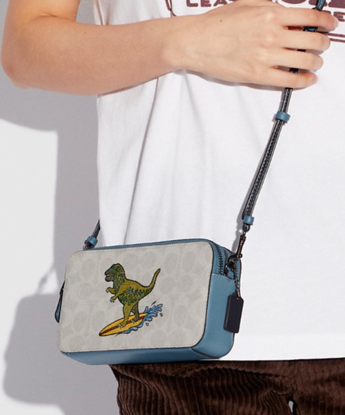 COACH（コーチ）の「【日本限定】キラ クロスボディ シグネチャー