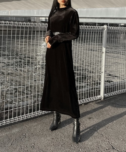 セール】【LVEU.】ベロアハイネックワンピース / ワンピース ワンピ