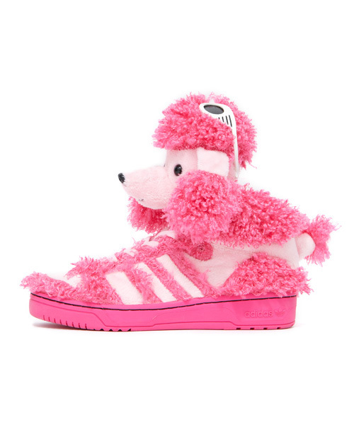 adidas Originals（アディダスオリジナルス）の「アディダス