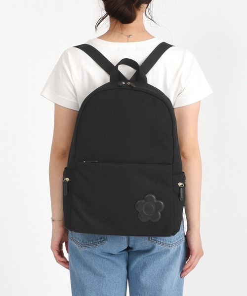 MARY QUANT（マリークワント）の「サイドポケットデイジー リュック