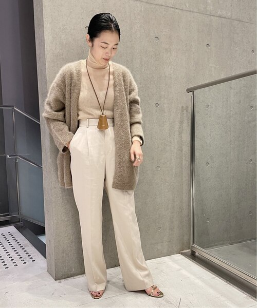 IENA（イエナ）の「フォックスカシミヤ Vネックカーディガン