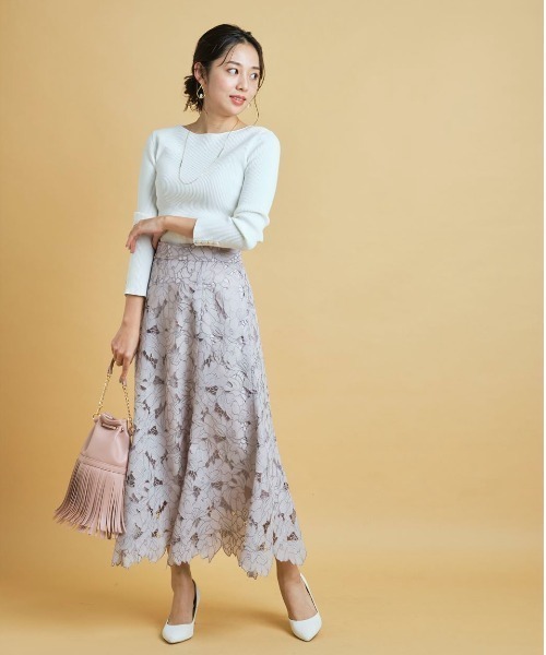 JUSGLITTY（ジャスグリッティー）の「シアー刺繍フレアスカート