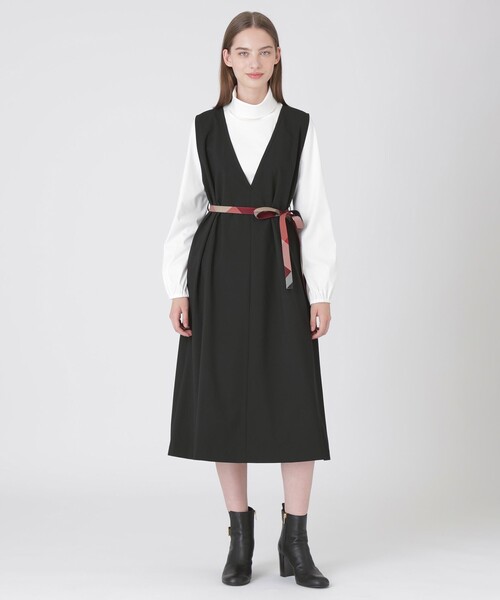 BLUE LABEL CRESTBRIDGE（ブルーレーベルクレストブリッジ）の