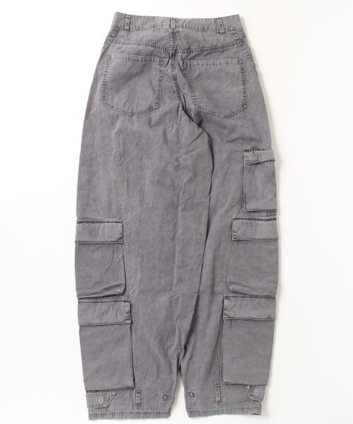 adidas（アディダス）の「Adilenium シーズン 2 カーゴパンツ