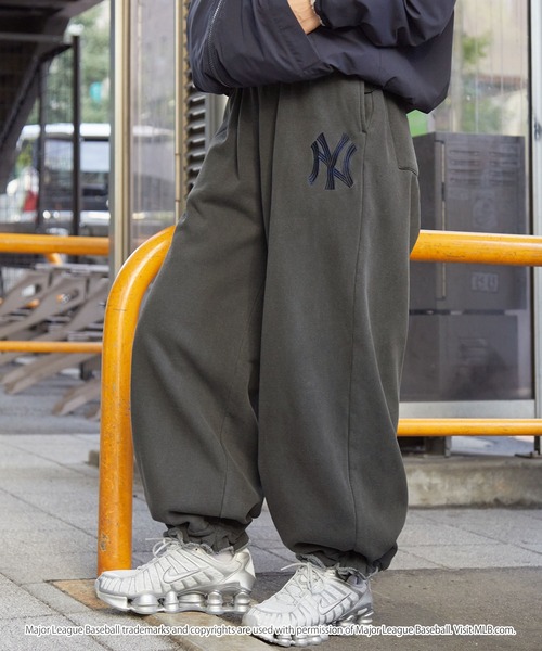 MLB/メジャーリーグベースボール 別注 ワッペン刺繍 ピグメント加工