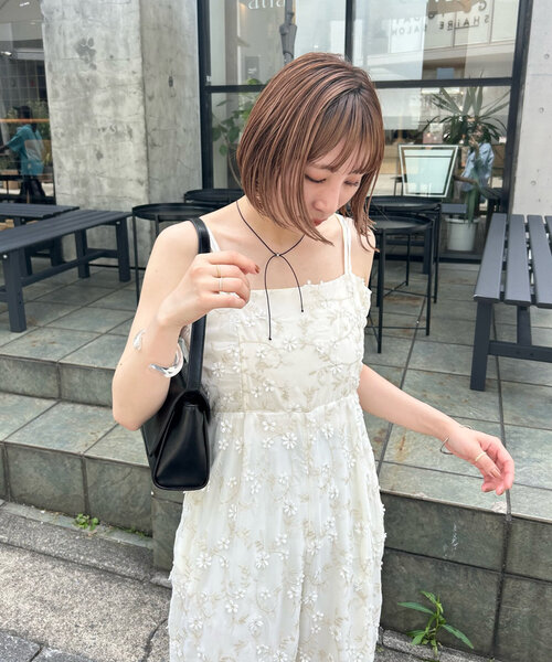 mystic（ミスティック）の「【2サイズ展開】シャイニーフラワー