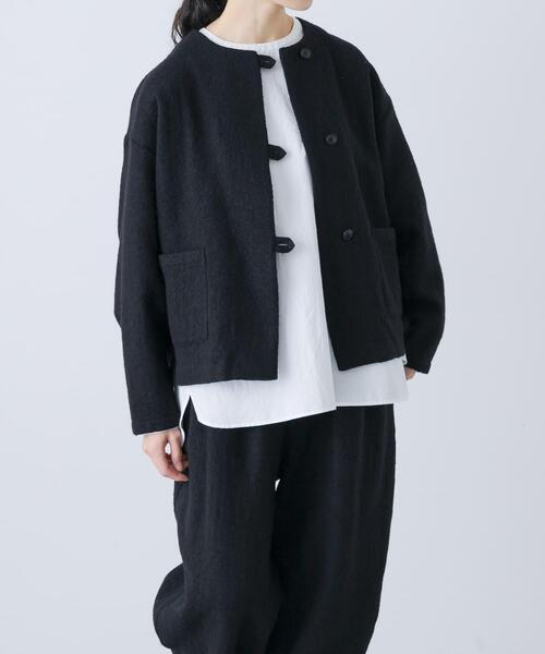 かぐれ（カグレ）の「ウールクルーネックジャケット（ノーカラー